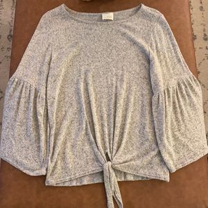 Small casual shirt - like new with bell sleeves!